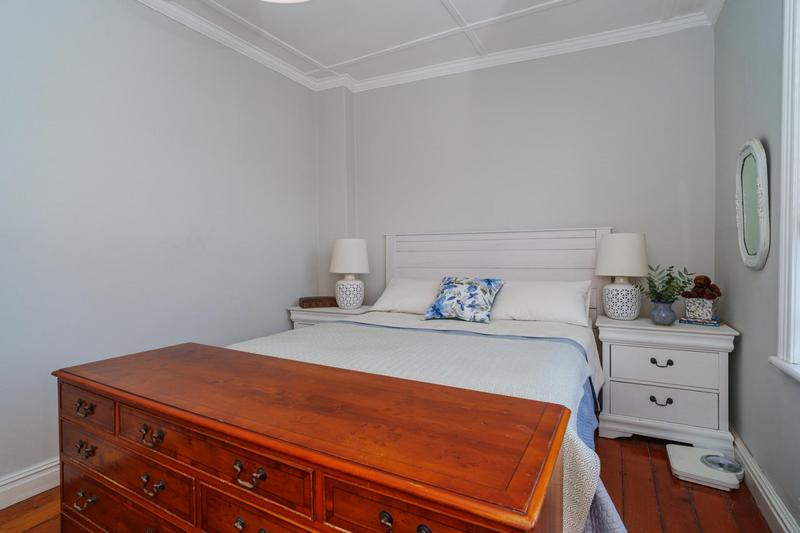 2 Bedroom Property for Sale in Wynberg Upper Western Cape